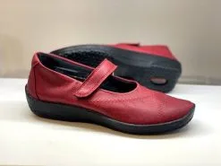 Arcopedico Kävelykengät Remmillä