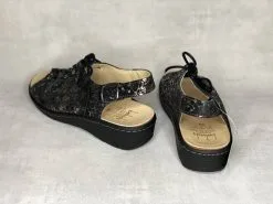 Belvida 42.234 Remmisandaali 9 Belvida 42.234 Remmisandaali -Korkokengät boutique tuotesivu Belvida42.234remmisandaali 42234 5f86e19c7e97130a3470b974d1630777 5