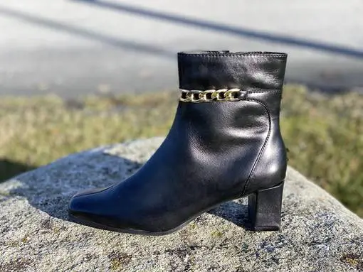 Caprice 225317-29 022 Nilkkuri Ketjulla 2 Caprice 225317-29 022 Nilkkuri Ketjulla - Image 2