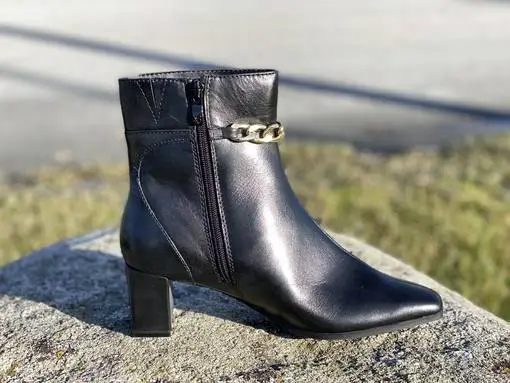 Caprice 225317-29 022 Nilkkuri Ketjulla 3 Caprice 225317-29 022 Nilkkuri Ketjulla - Image 3