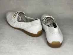 Caprice 24654-20 105 Kävelykenkä 9 Caprice 24654-20 105 Kävelykenkä -Korkokengät boutique tuotesivu Caprice24654 20105kavelykenka 2465420105 0aa3f5e30ba6c271f3c061ec8efd37fb 5