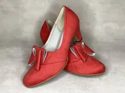 Chantana Lucious Red Avokas