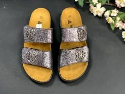 Maahiset Hopea Sydän Platform