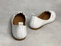 Mago Nahkainen Ballerina 7 Mago Nahkainen Ballerina -Korkokengät boutique tuotesivu Magonahkainenballerina 0661577W 7a0ee7e849de6a3f7bcc46c18c058d00 4