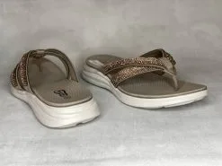 Natura Francesca T Sandaali -Korkokengät boutique tuotesivu NaturaFrancescaTsandaali FR4NG b1980dcb4f96a677f4abda36ed50eec2 4