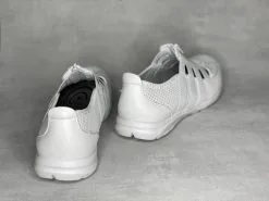 Natura White Christine Nahkakenkä -Korkokengät boutique tuotesivu NaturaWhiteChristinenahkakenka 1142022V d1c13bc1720396f5329bd484ae131ded 4