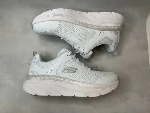 Skechers 149337 D'Lux Walker 1 Skechers 149337 D'Lux Walker