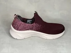 Skechers Arch Fit D'Lux Key Journey -Korkokengät boutique tuotesivu SkechersArchFitDLuxKeyJourney 149684BURG fd2fd9baaea67c6776dc8a61522427a9 3