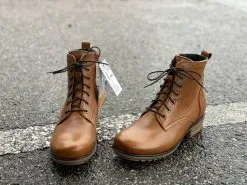 Topman 46005 25 Nilkkuri -Korkokengät boutique tuotesivu Topman4600525nilkkuri 4600525 0eed000cedc1639e265f2956c48592ab 3