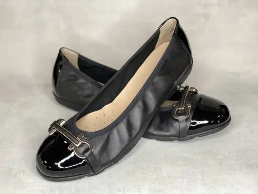 Caprice 22172-20-026 Nahkainen Ballerina 1 Caprice 22172-20-026 Nahkainen Ballerina