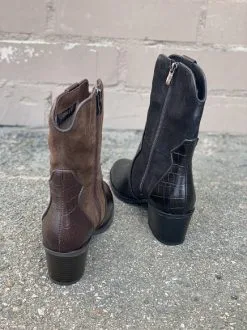 Caprice 25700-25-019 Bootsi -Korkokengät boutique tuotesivu 2570025019 4b08d1a01b5026e75deee6915a7d1ef5 3